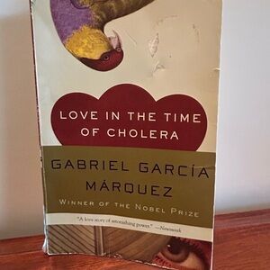 Love in the Time of Cholera Book